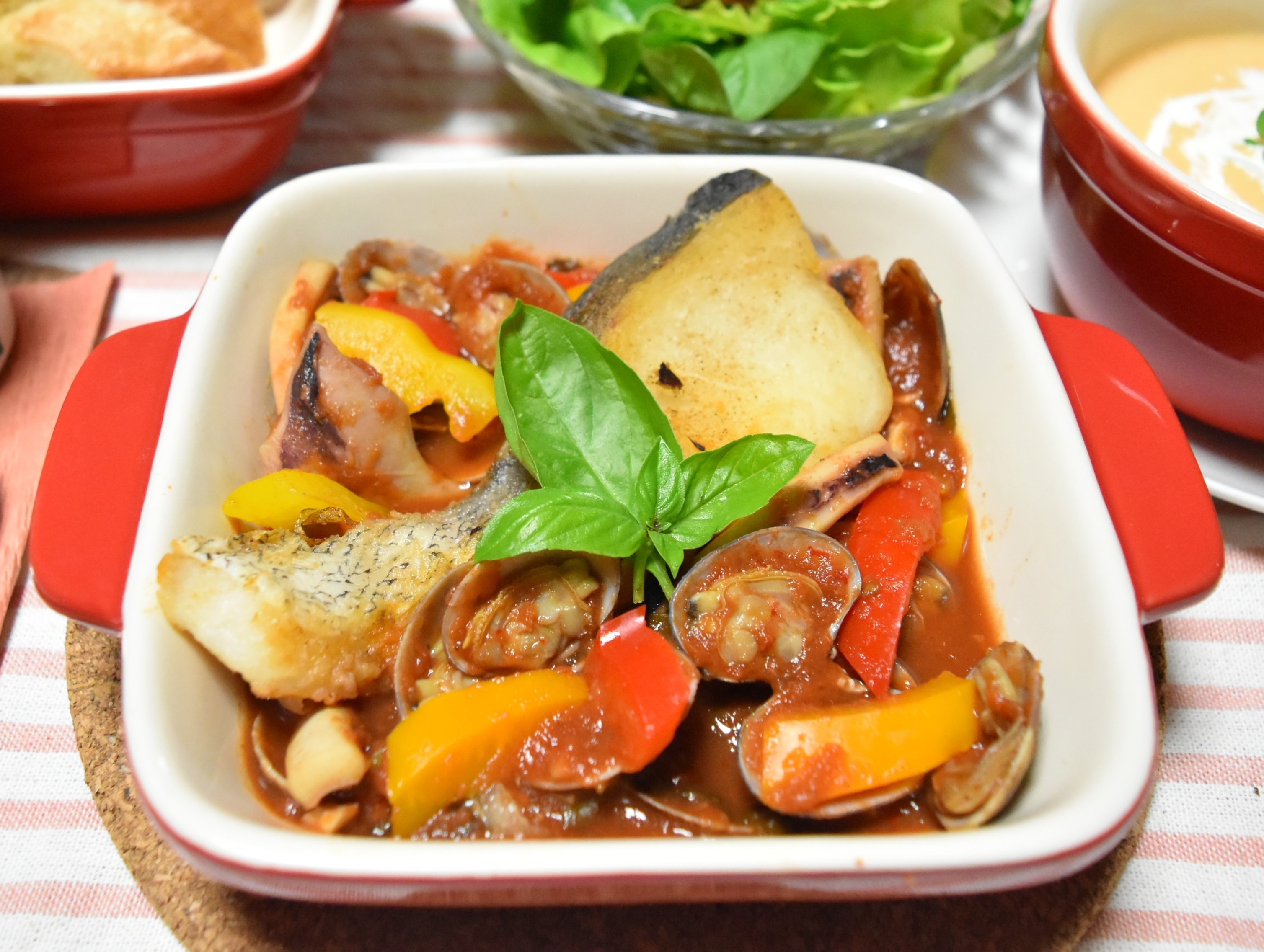 トマトパッツア～野菜ジュースとトマト缶の時短レシピ～